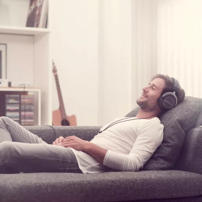 Beyerdynamic Amiron Home відкриті навушники з технологією "Tesla"