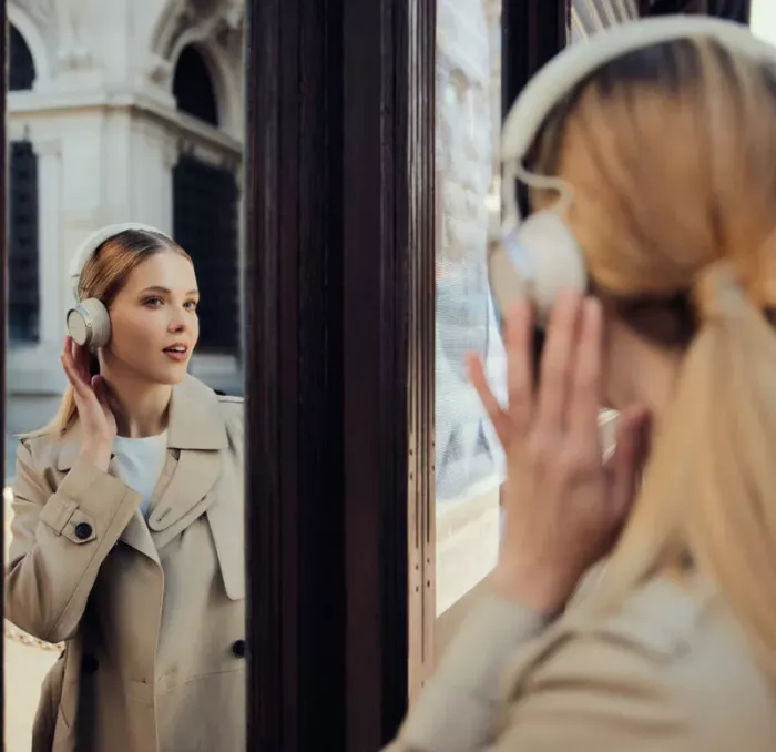 Beyerdynamic Aventho 100 cream накладні навушники закритого типу з Bluetooth Автономна робота 60 годин Вага 220г