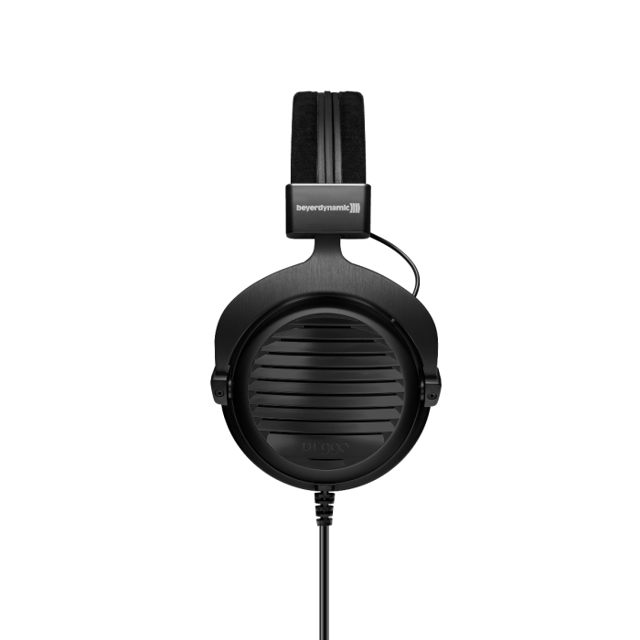 Beyerdynamic DT 990 Black Special Edition 250 ohms Hi-Fi навушники відкритого типу. Для любителів поп- та рок-музики. У комплекті: перехідник на “джек” 6,3 мм, жорсткий кейс. Вага 290г.