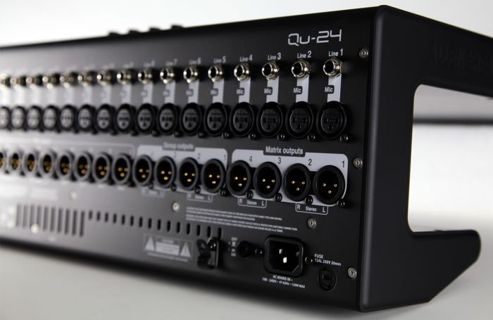 Allen Heath QU-24 Микшерный пульт