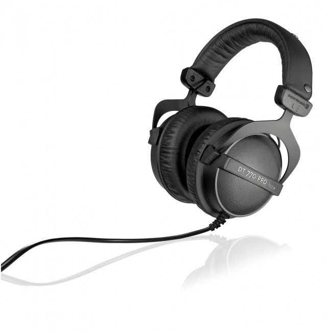 Студийные наушники Beyerdynamic DT 770 PRO/32 ohms