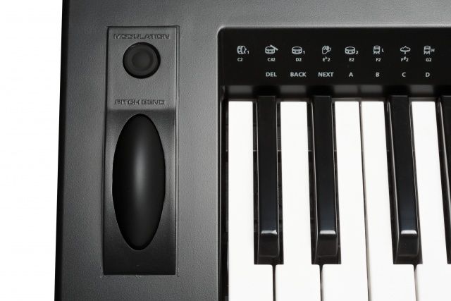 Kurzweil KP200 синтезатор с автоаккомпанементом