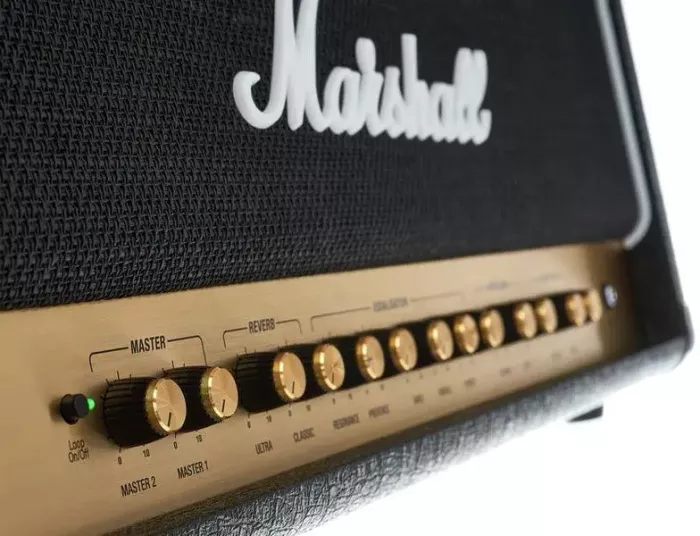 Усилитель (голова) MARSHALL DSL100