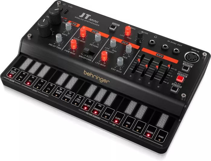 Аналоговый синтезатор BEHRINGER JT MINI