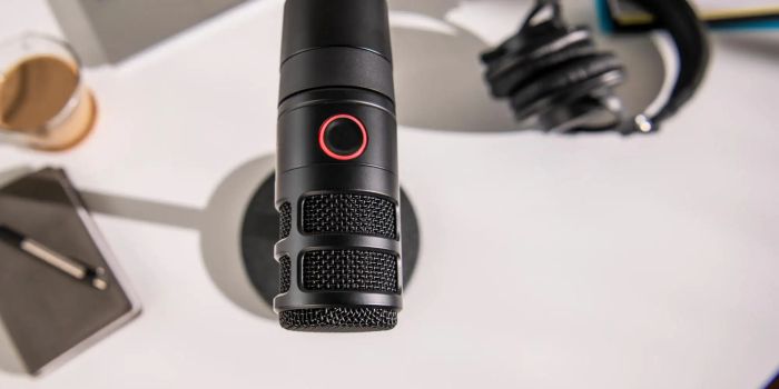 Audio-Technica AT2040 USB студійний мікрофон