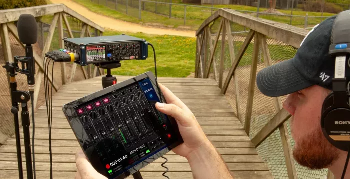 Zoom F8n Pro професійний польовий рекордер (32-біт Float, 8 XLR входів) для кіно та ТБ із точним таймкодом, Bluetooth, 2,4" повнокольоровий РК-дисплей