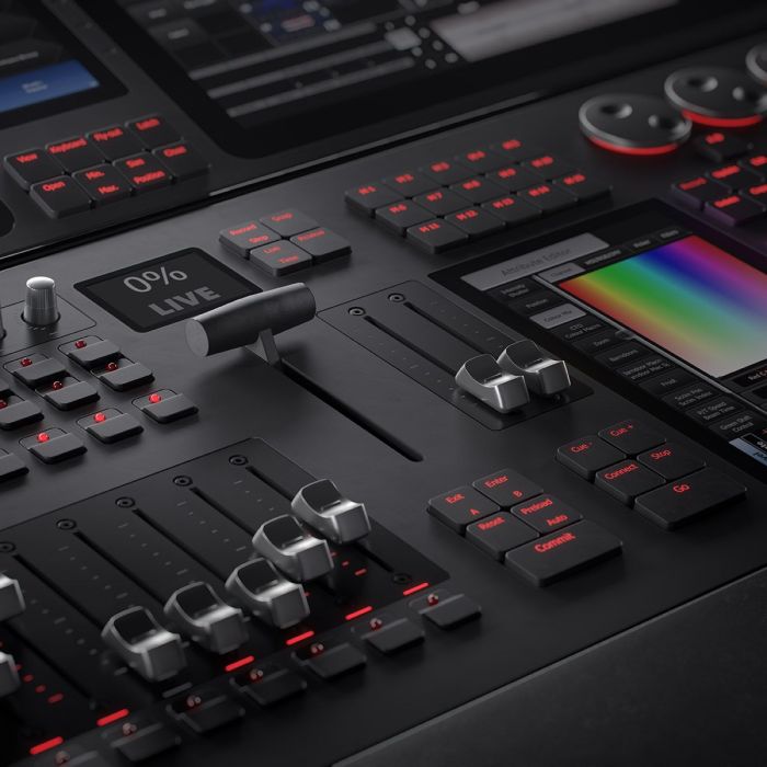 Avolites Diamond 9 (D9-330) световая консоль