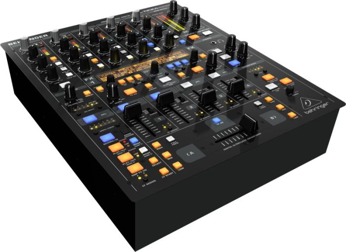 DJ микшерный пульт BEHRINGER PRO MIXER DDM4000