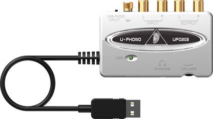 Зовнішній інтерфейс BEHRINGER UFO202