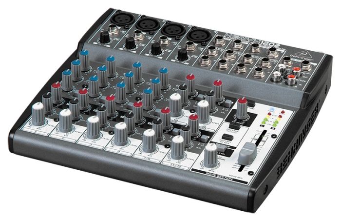 Мікшерний пульт BEHRINGER XENYX 1202