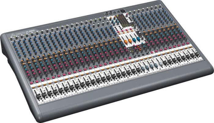 Микшерный пульт BEHRINGER XENYX XL3200