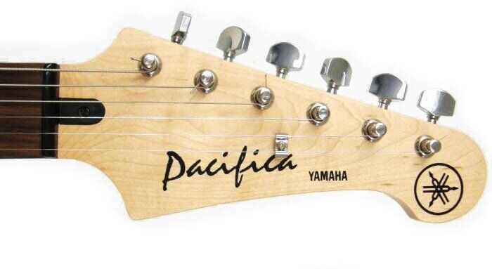 Електрогітара YAMAHA PAC012 BL