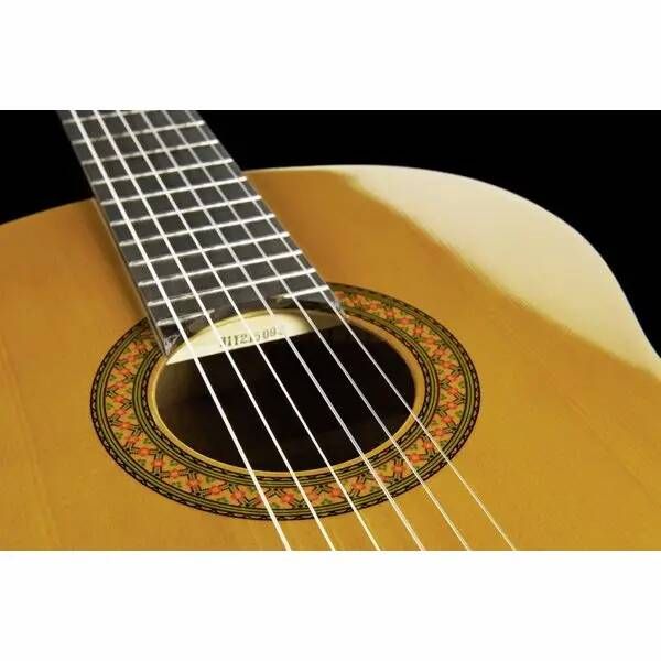 Классическая гитара YAMAHA CGS104A