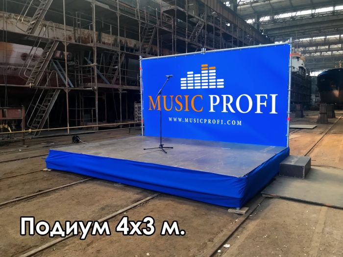 Подіум розбірний 4х3м.