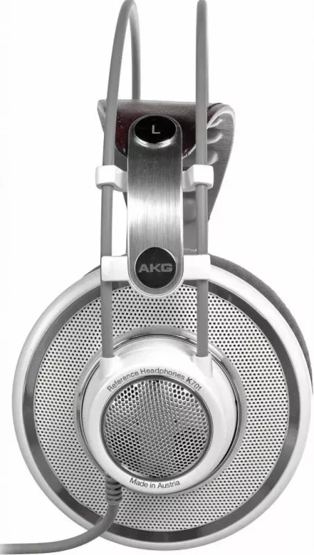 AKG K701 референсные наушники открытого типа класса Hi-End для Hi-Res аудио. Велюровые амбушюры. Съемный кабель 3 м. Вес 400 г.