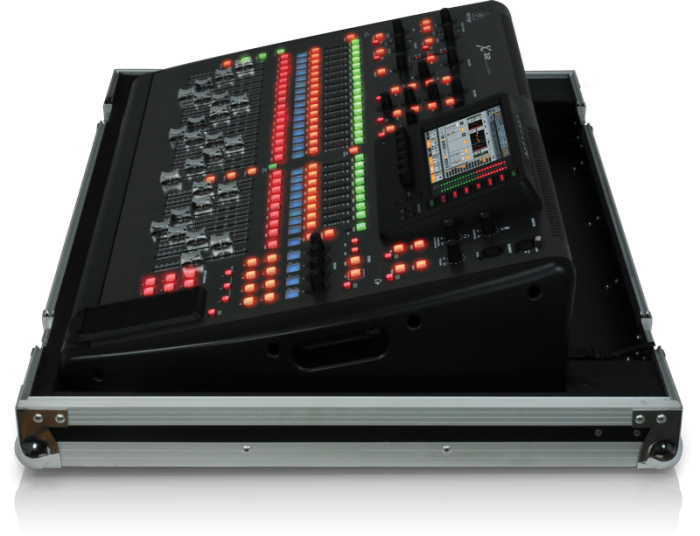 BEHRINGER X32 TP Цифровой микшер 